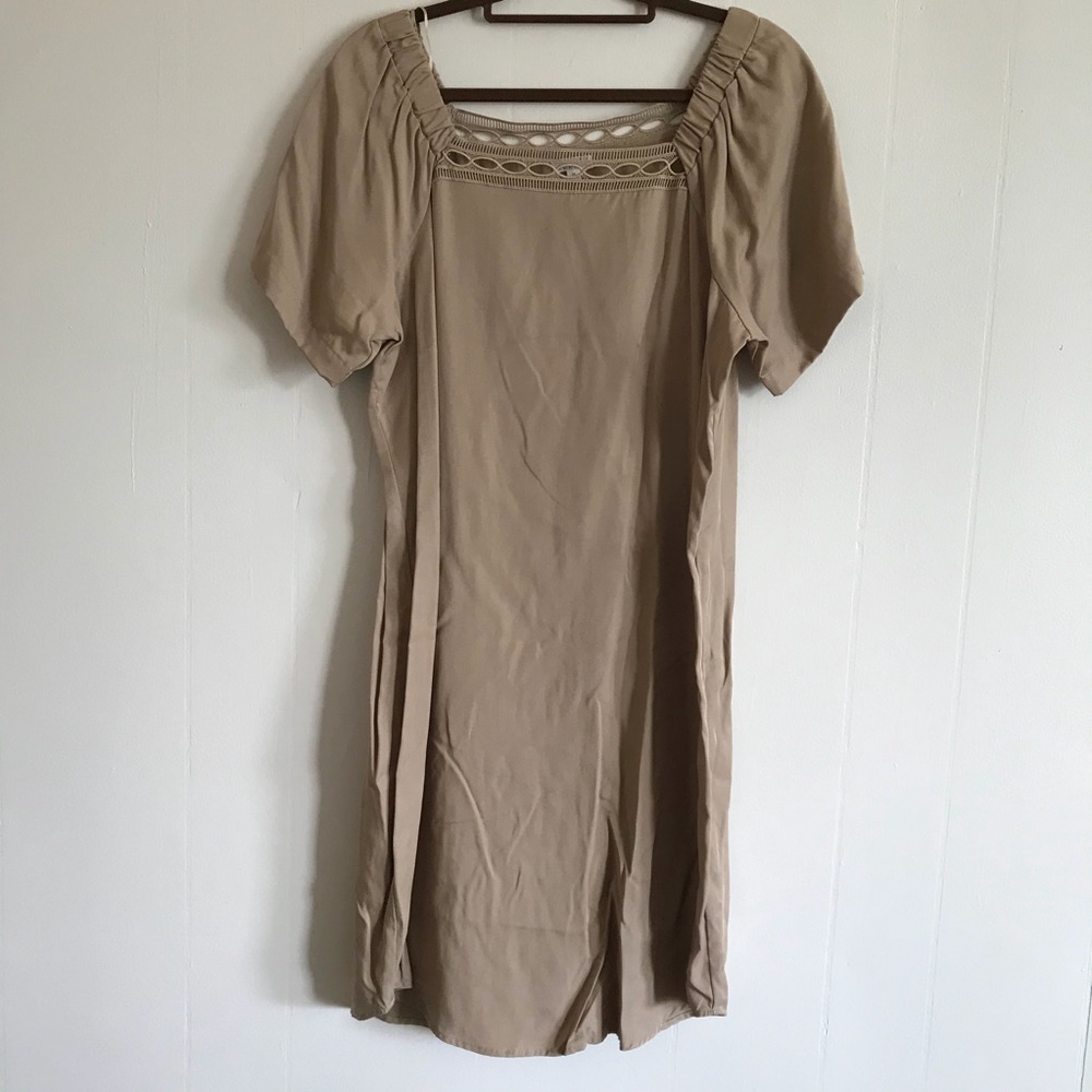 Spense- Medium- tan- dress